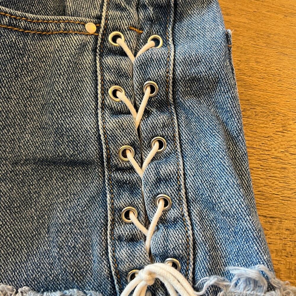 (25) PacSun High Rise Shorts - Picture 4 of 6